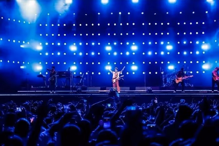 眾多韓國頂級明星,演唱會享受「優惠待遇」,不用搶票位置還好?