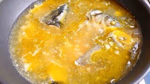 【創意小廚娘】家庭版金湯藤椒魚，魚肉嫩滑，麻辣酸香，開胃又下飯！