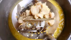 【創意小廚娘】家庭版金湯藤椒魚，魚肉嫩滑，麻辣酸香，開胃又下飯！