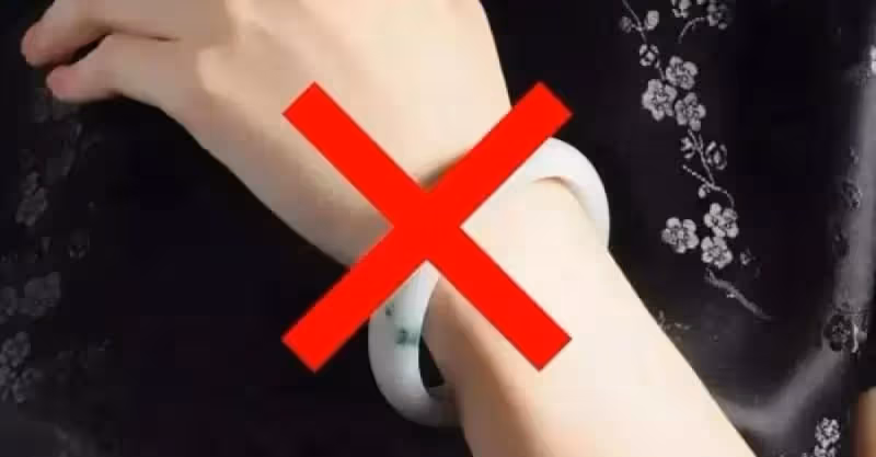 為什麼女人的左手不能戴手鐲？別傻傻不懂裝懂，其中大有門道，不是迷信，趕緊看看