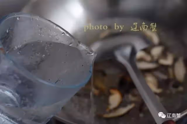煮魚湯放上這個材料，味道超級鮮美～