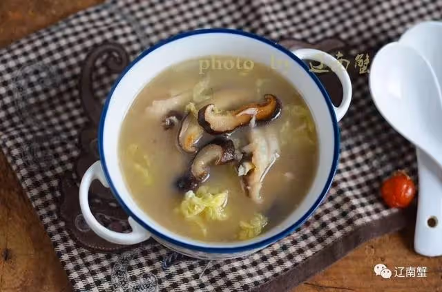 煮魚湯放上這個材料,味道超級鮮美~