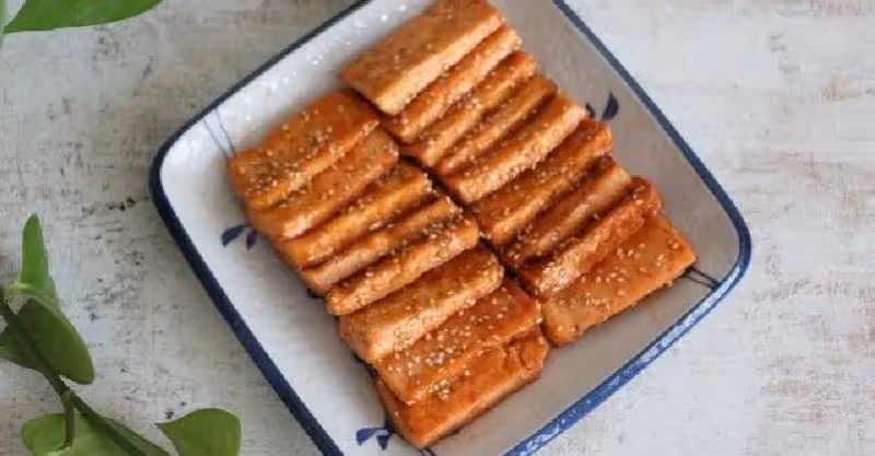 手把手教你把豆腐做出肉味來，酸甜入味特下飯，孩子超愛吃！