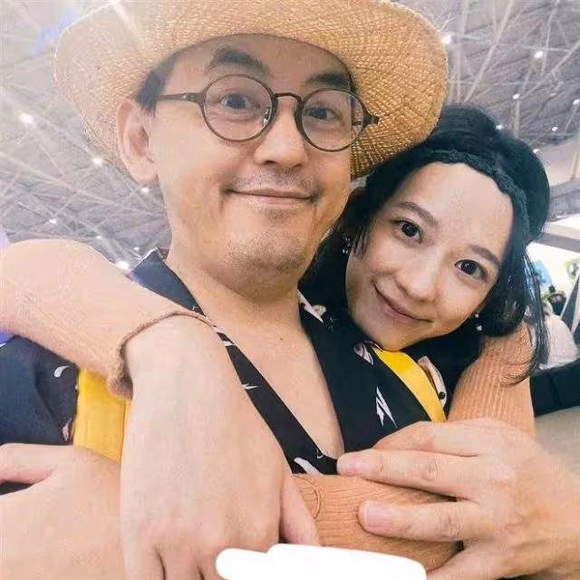 揮刀自殺被送醫院至今昏迷?黃子佼毀滅式爆料,大S否認吸毒