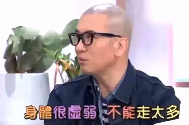 揮刀自殺被送醫院至今昏迷？黃子佼毀滅式爆料，大S否認吸毒