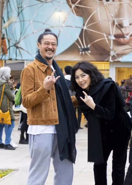 男星陳子聰命懸一線,多次保命已花千萬港幣,愛妻何超儀不離不棄