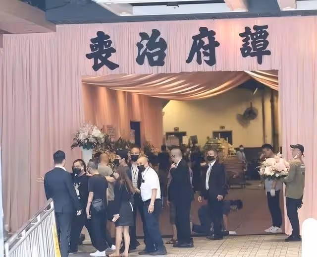 父親節娛樂圈不太平:離世,辦葬禮,退圈,秀父女情,悲喜不同