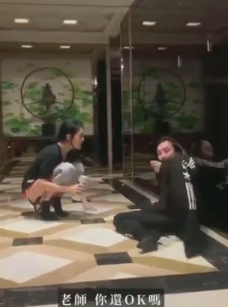小S舞蹈老師再登熱搜,二女兒被扒撞臉唐老師,兩人關係惹猜測