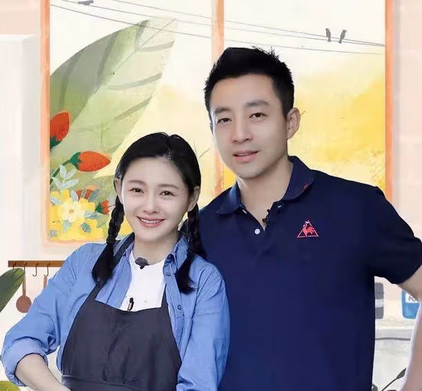 黃子佼已被送往醫院,大小S阿雅否認吸毒,網友喊話去驗毛髮