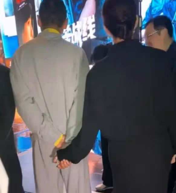 周潤發參加親子跑活動,51歲袁詠儀狀態獲贊,霍思燕嗯哼也露面