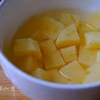 雞肉這麼燜更鮮嫩，味美多汁，營養也更均衡，快來學學吧！