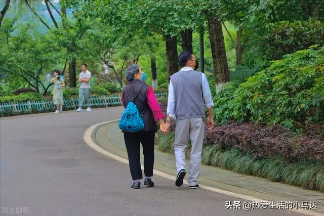 我打拚38年,賺得千萬身家後,想回鄉修橋修路,卻發現低估了人性