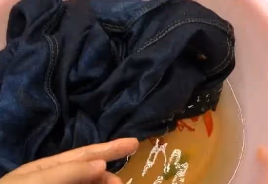 不穿的舊衣服 「千萬不要亂送人」！這3類交情再好也別送「小心惹禍上身」