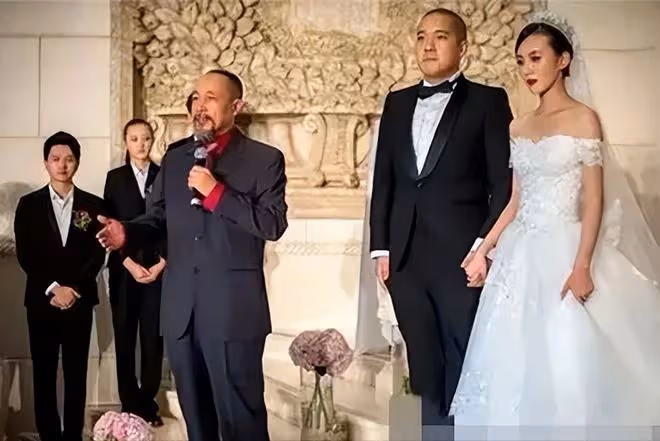 嫁給張豐毅29年不生孩子,卻依舊被他寵成寶,霍凡到底有啥魅力?