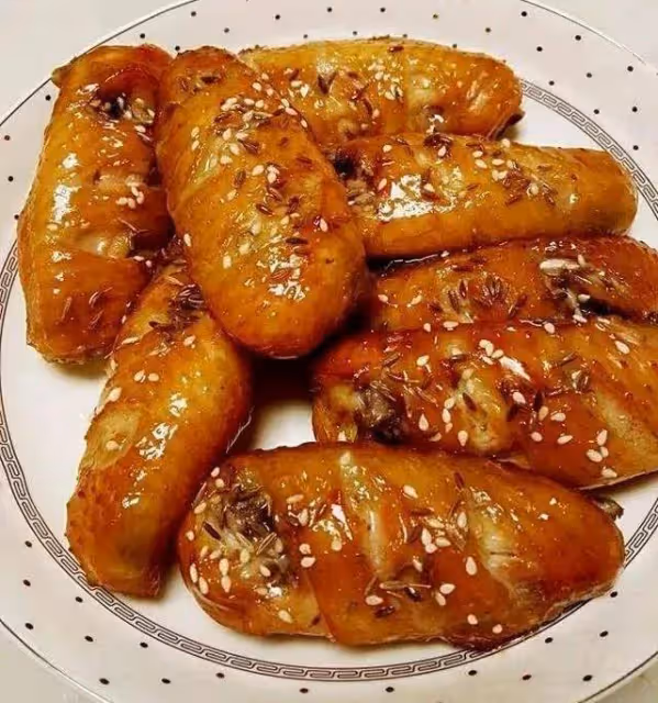 雞翅的9種做法,步驟簡單易學,比紅燒肉還好吃,一家老少都喜歡~