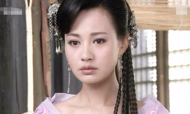 楊雪:顏值巔峰時美過baby,卻在事業最火時嫁給丑夫