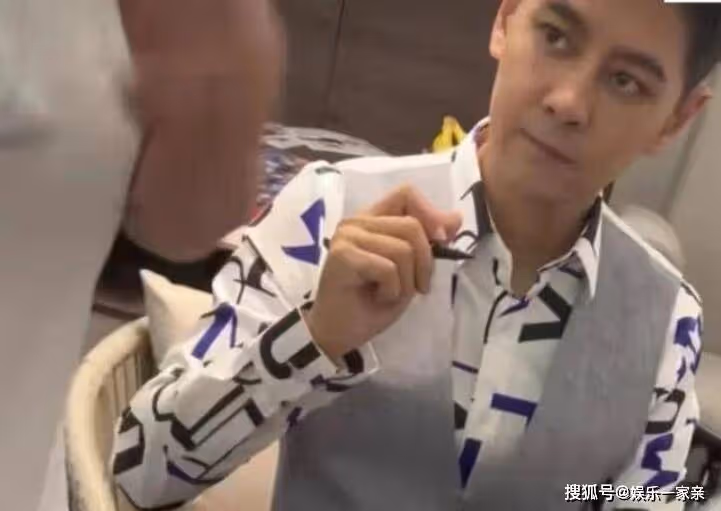 林志穎臉部重建後照片長什麼樣?當初特斯拉什麼原因導致發生車禍?
