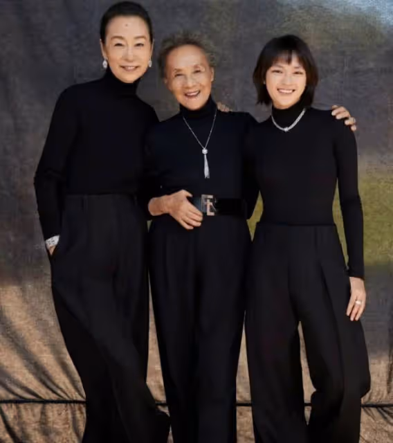 這才是女人老去最真實的樣子：83歲吳彥姝，不扮美不顯老，真優雅