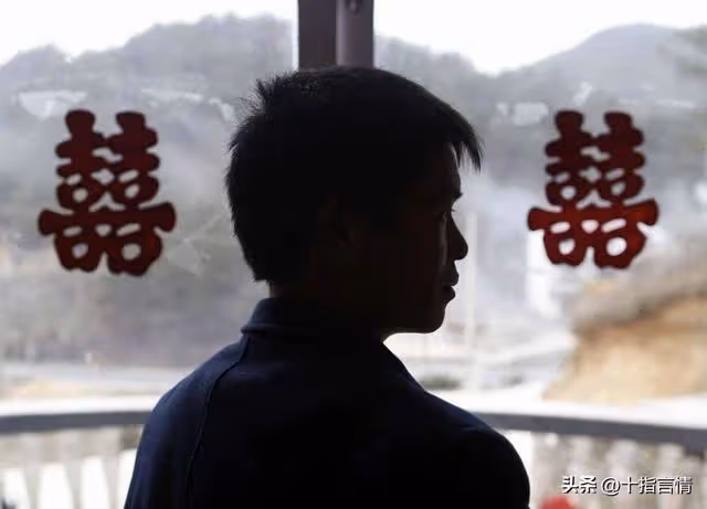 姐,我沒辦法照顧媽,你接過去吧!女兒:行,先答應給姐做三件事