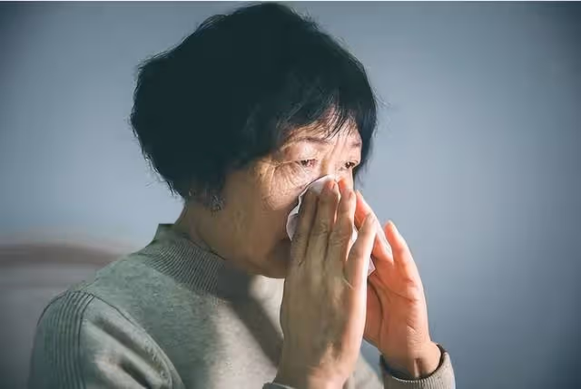 在兒子家養老,兒媳直呼其名,孫子有樣學樣,我住倆月狼狽回老家