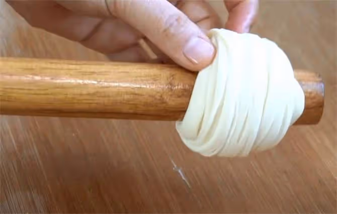 麵條這樣做,不用手擀,不用添加劑,筋道爽口,簡單零失敗