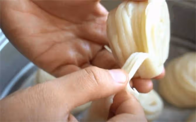 麵條這樣做,不用手擀,不用添加劑,筋道爽口,簡單零失敗