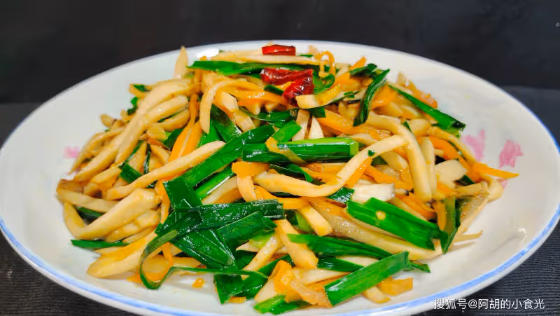 韭菜和它絕配，一盤18種胺基酸！你不知道的搭配，更香更下飯，天天都想在家吃
