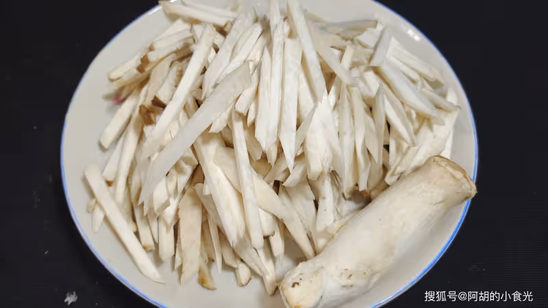 韭菜和它絕配，一盤18種胺基酸！你不知道的搭配，更香更下飯，天天都想在家吃
