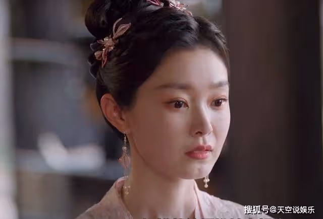 《長風渡》顧父慘死亂箭之下,臨終遺言說出洛子商身世秘密,洛子商後悔痛哭