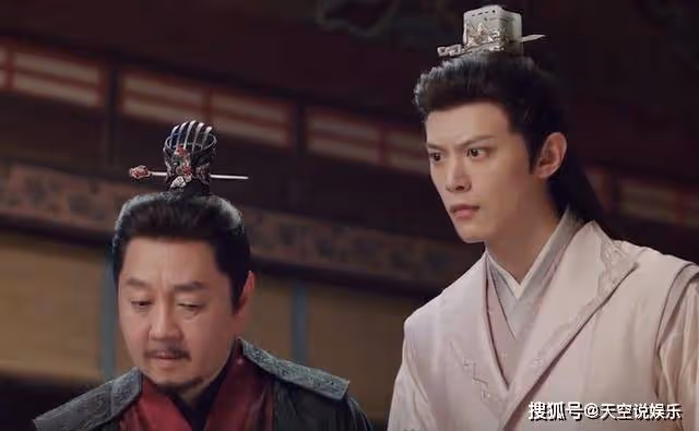 《長風渡》顧父慘死亂箭之下,臨終遺言說出洛子商身世秘密,洛子商後悔痛哭