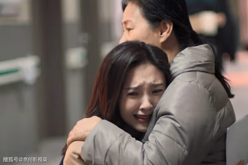 《熟年》大結局前夕,老倪家迎來三重危機,倪偉民最痛苦