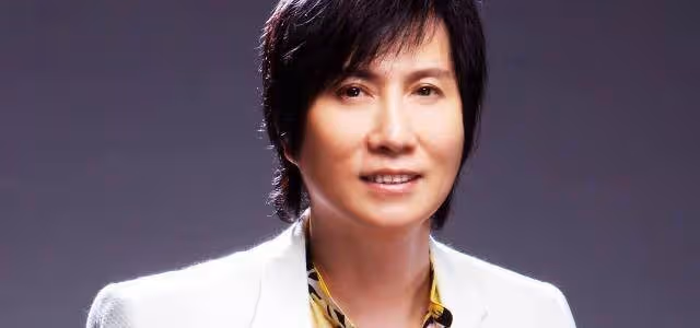 與費玉清號稱台灣雙雄,他靠「一首歌紅40年」掙了40億 52歲死後「還為家鄉」帶來上億元!
