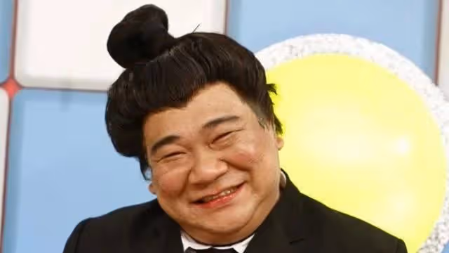 經營殯葬業19年!52歲男星「開心宣布財富自由」沒通告也無妨,長子超優秀,樂享快意人生:終於能遊山玩水!
