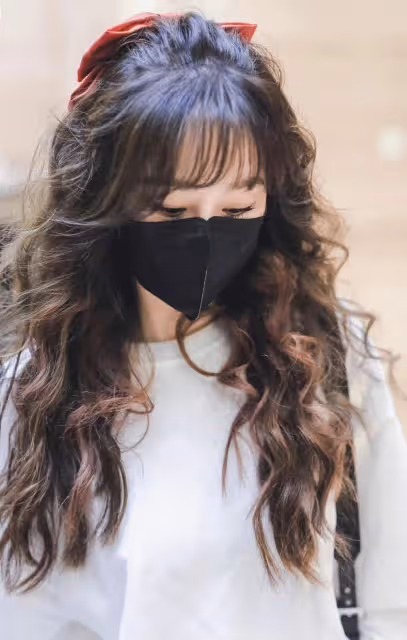 王心凌39歲再攀事業高峰！僵臉回春展現少女感，甜美幼美迷倒眾人