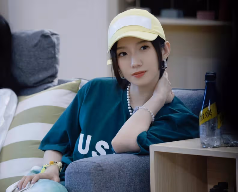 《桃花塢時尚中》捧出一男一女,孟美岐靠情商,李俊濠憑搞笑