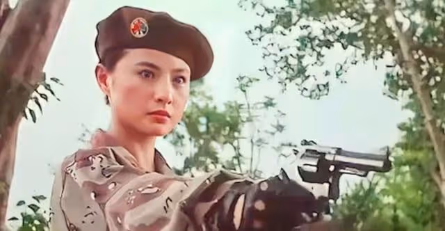 回歸平淡!港打星近況曝光,曾被富商前夫指控出軌小鮮肉名聲盡毀