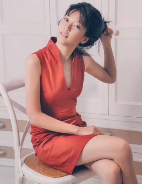 優秀!知名港星女兒擁超高學歷,不想入行如今在時尚界當雜誌主編