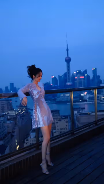 趙麗穎端午節曬近照,穿紅色旗袍溫婉動人,側顏殺美翻了
