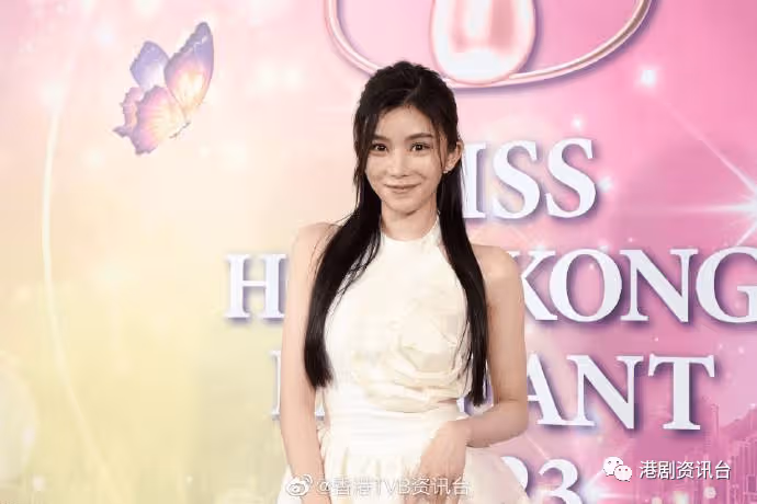 港姐2023|大熱王敏慈三輪面試對比!人工味減美貌急升兩級成勁敵