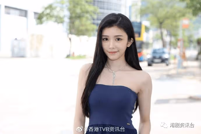 港姐2023|大熱王敏慈三輪面試對比!人工味減美貌急升兩級成勁敵