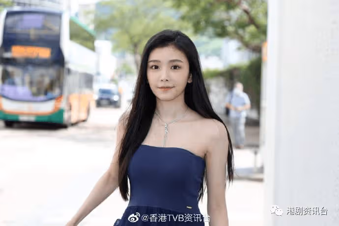 港姐2023|大熱王敏慈三輪面試對比!人工味減美貌急升兩級成勁敵