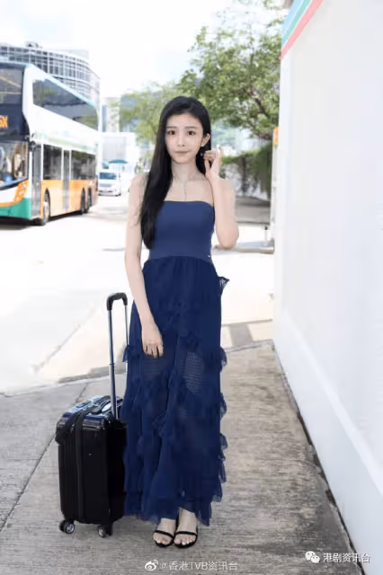 港姐2023|大熱王敏慈三輪面試對比!人工味減美貌急升兩級成勁敵