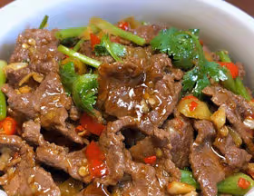 小炒黃牛肉｜香辣下飯｜非常好吃！