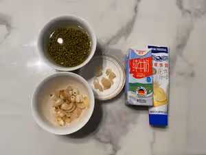 綠豆牛乳冰(滬上阿姨)