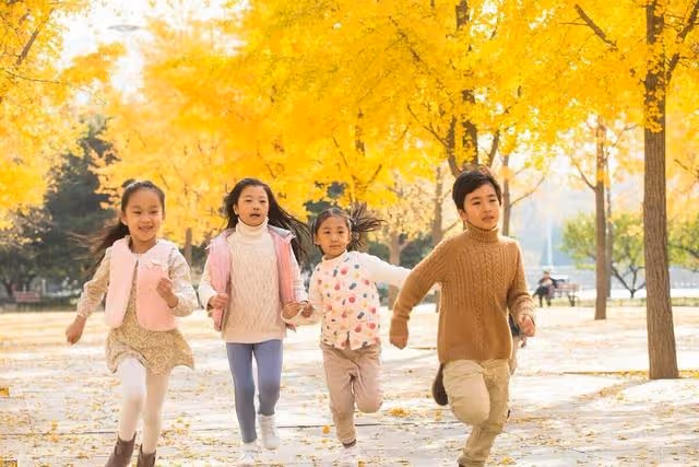 我每月工資4千,老公說辭職照顧婆婆,小叔子給我6千,我動心了