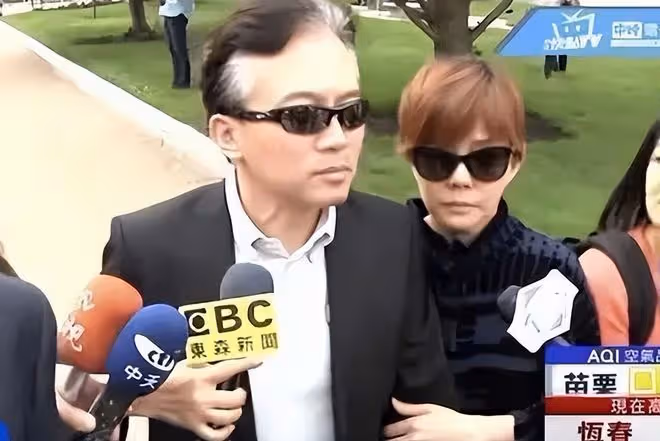 慈母敗兒:12歲才斷奶,15歲才分床睡,女星狄鶯最終親手毀了兒子