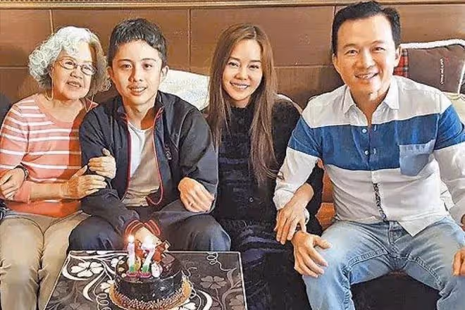 慈母敗兒:12歲才斷奶,15歲才分床睡,女星狄鶯最終親手毀了兒子