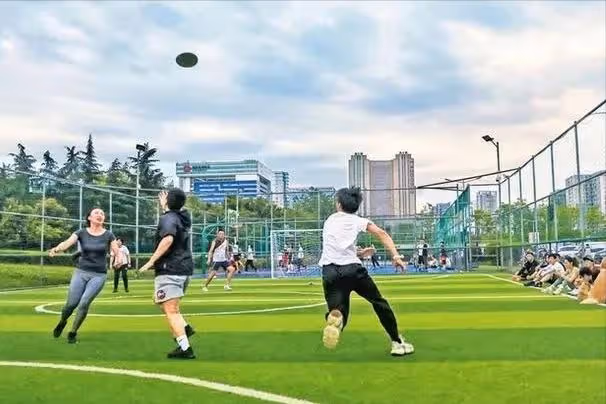 00後姑娘一周7次「857」,爛腸離世,過度放縱的代價承受不起!