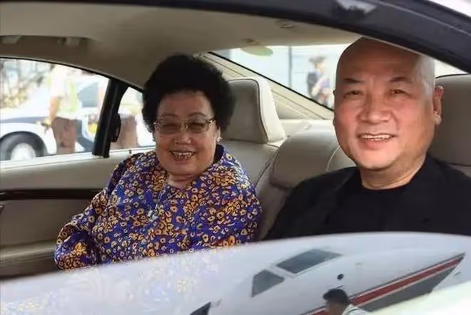 陳麗華立遺囑:兒女每人100億,餘下歸唐僧老公?網友評論太扎心