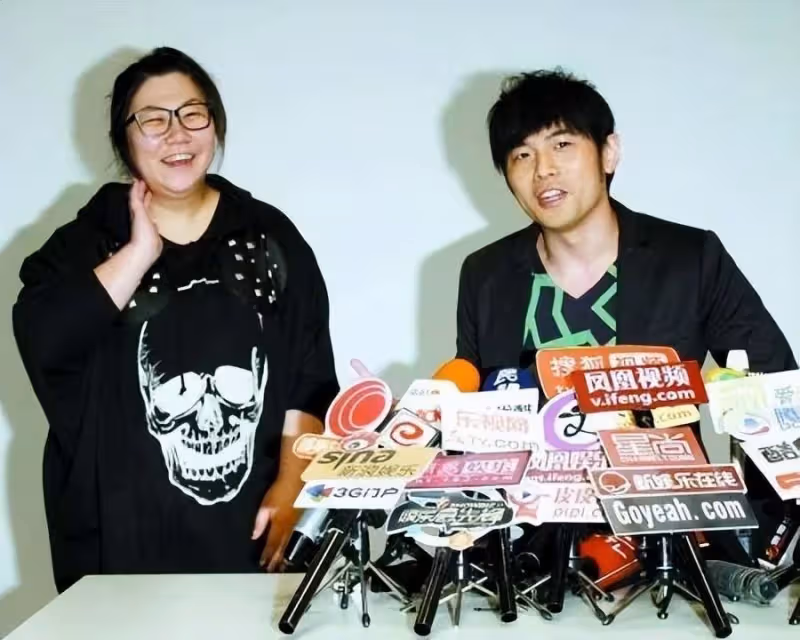 「最狂助理」被寵成千金! 老闆工作她休息,被周杰倫寵了20年,粉絲:換昆凌也不可能換她